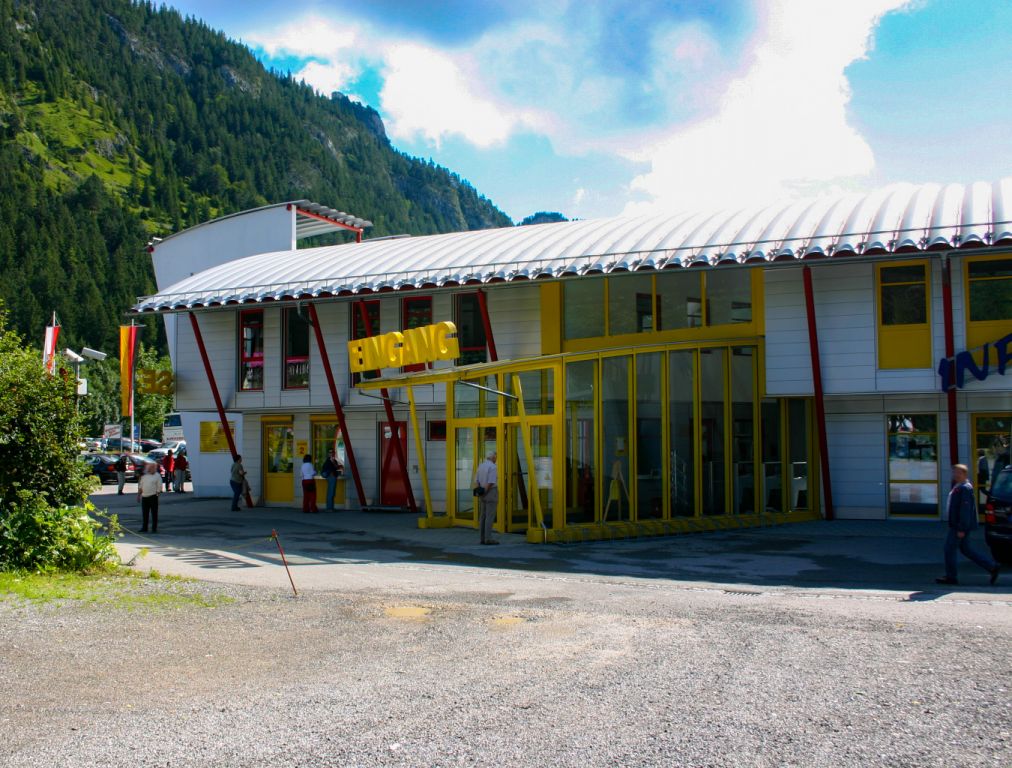 Archiv - Der Eingang zur Breitenbergbahn. Das Bild stammt aus dem Jahr 2004. - © alpintreff.de - Christian Schön